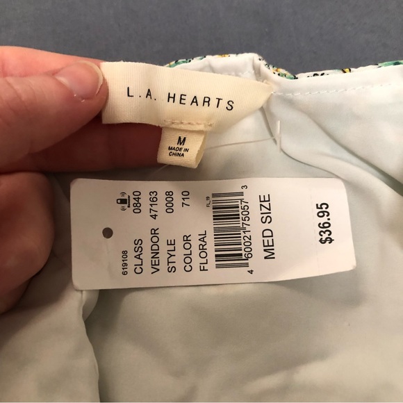 NWT Pac Sun Ruffle Skirt size M - Picture 5 of 7